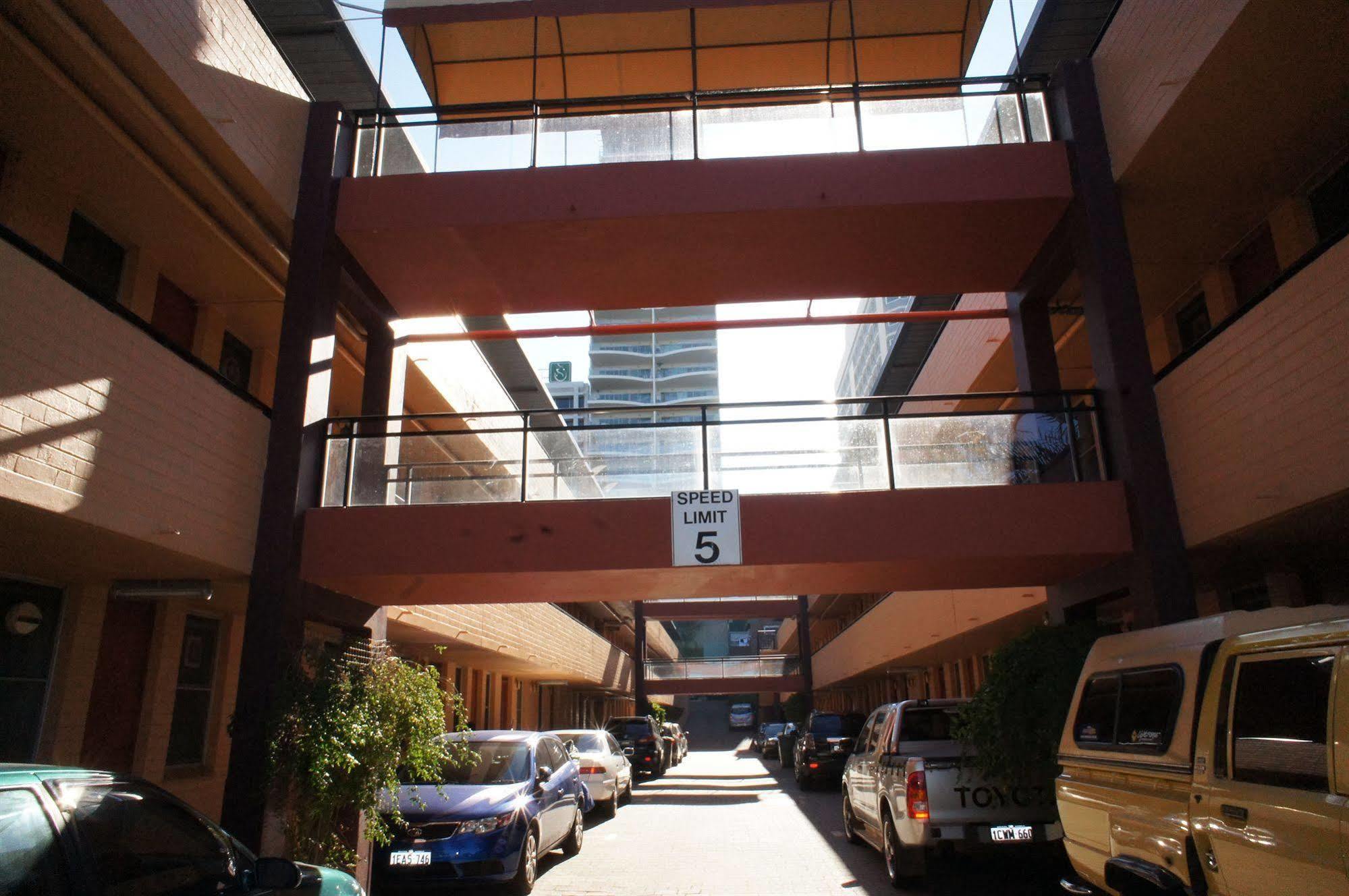 City Waters Perth Exterior foto